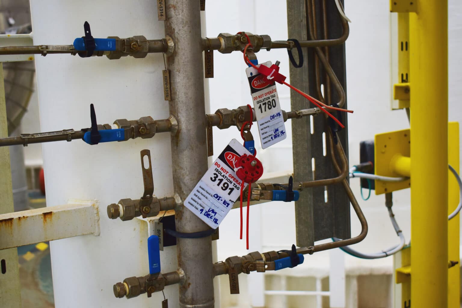 Custom Printed Labels, Tags, & Forms | Chicago Tag & Label